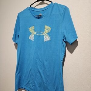 Under Armour Womens Medium T Shirt
